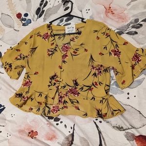 Mustard Floral Blouse Size Small Dry Goods